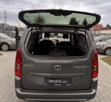 Toyota Proace City Verso cena 165612 przebieg: 7, rok produkcji 2023 z Jedwabne małe 56
